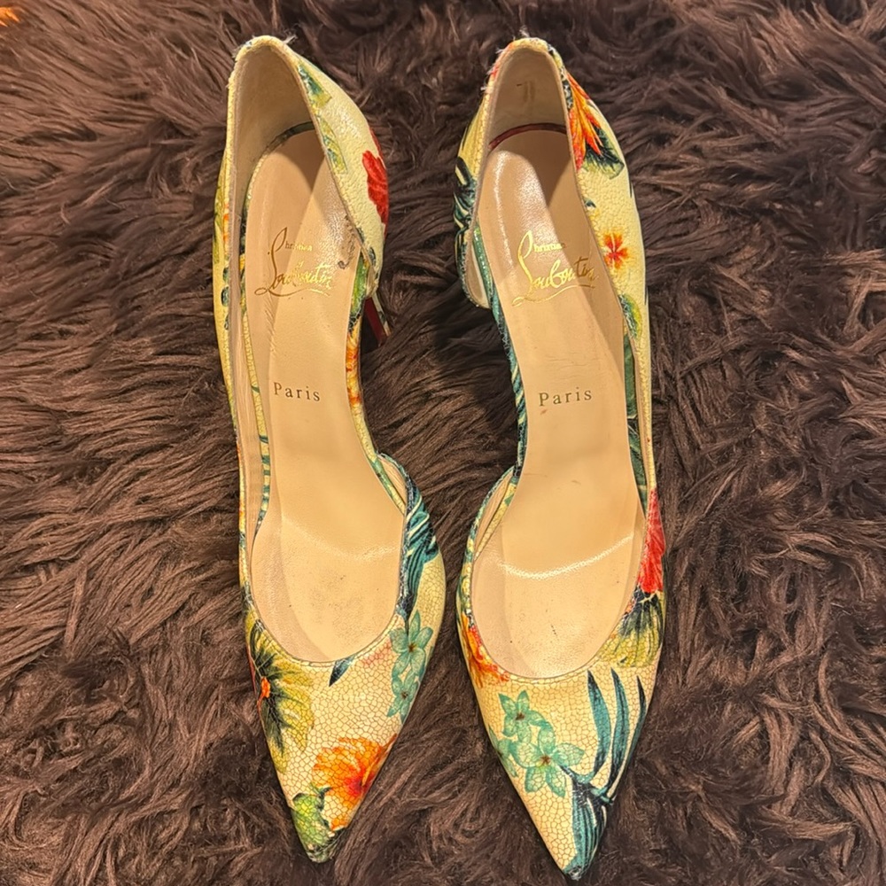 Christian Louboutin Red Bottom Heels (used)